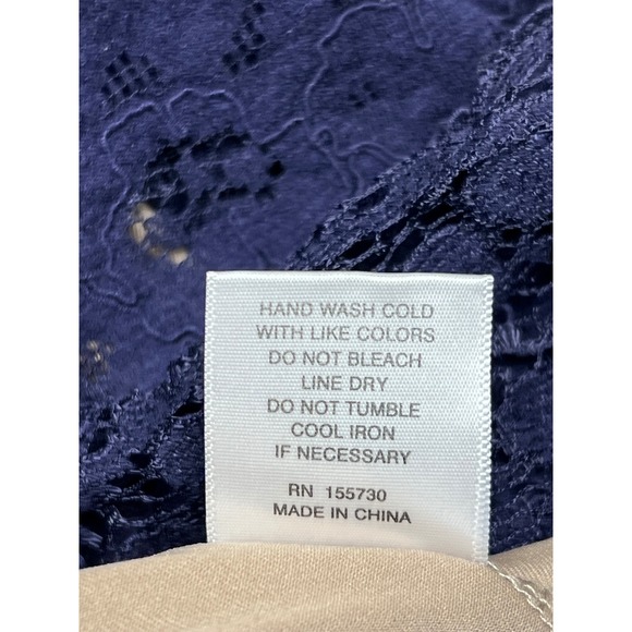 Rose + Olive Navy Blue Lace Crochet Mock Neck‎ Sleeveless Lined Top Women's M - Picture 10 of 14